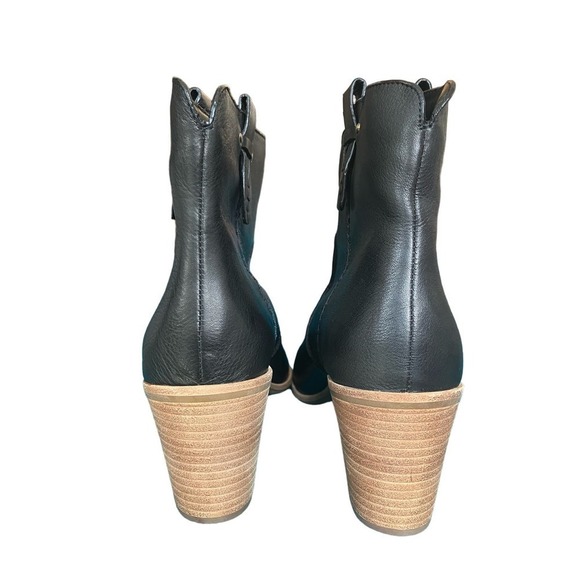 NWOT Bass & Co Sophia Black Leather Pull On Heeled Booties Size Women's 9.5 - Picture 4 of 10